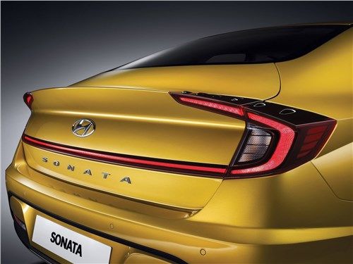 Hyundai Sonata V 